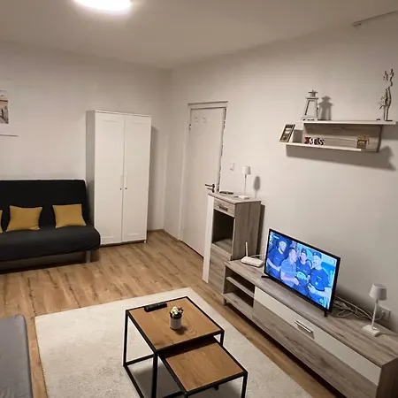 Apartman Small